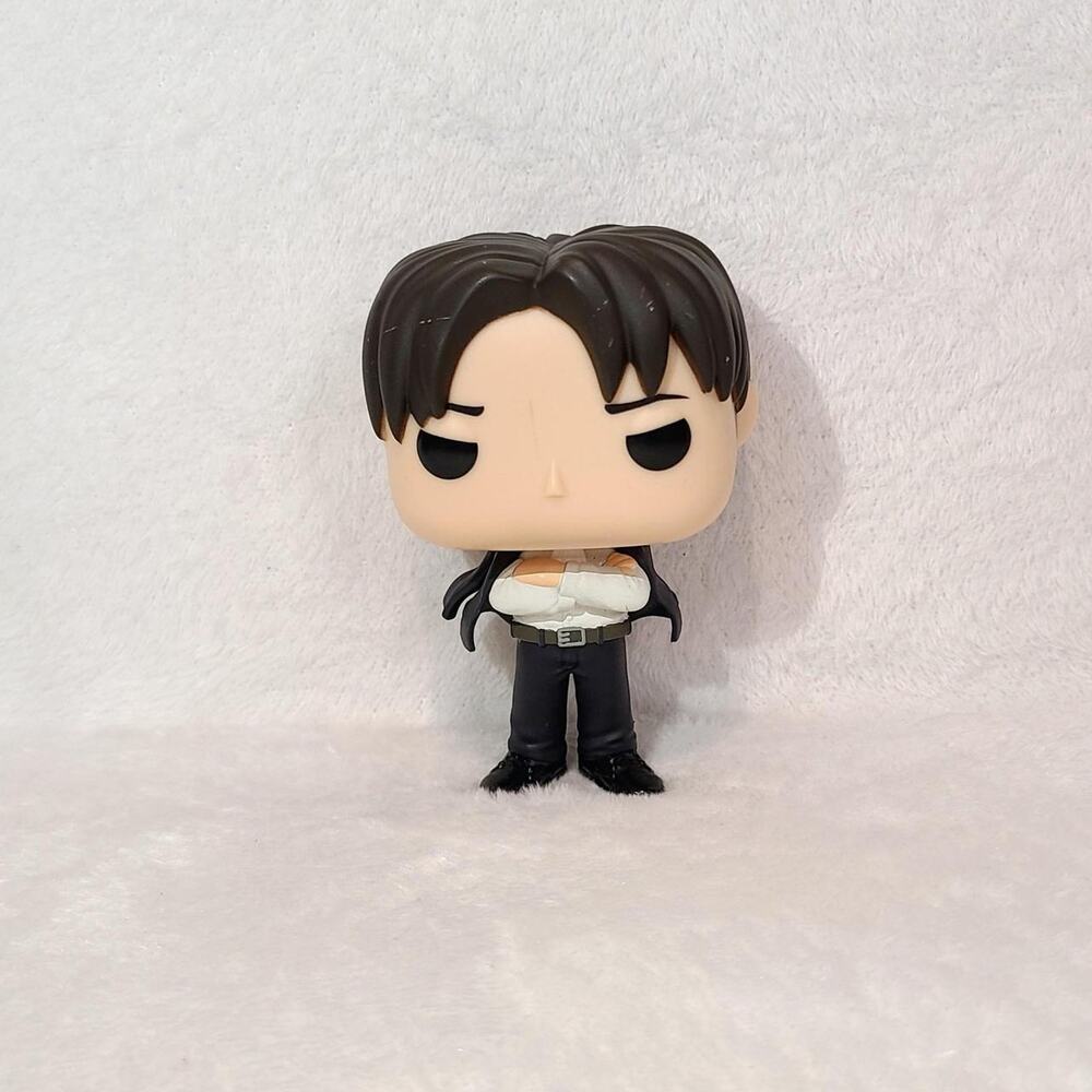 Funko pop attack on titan